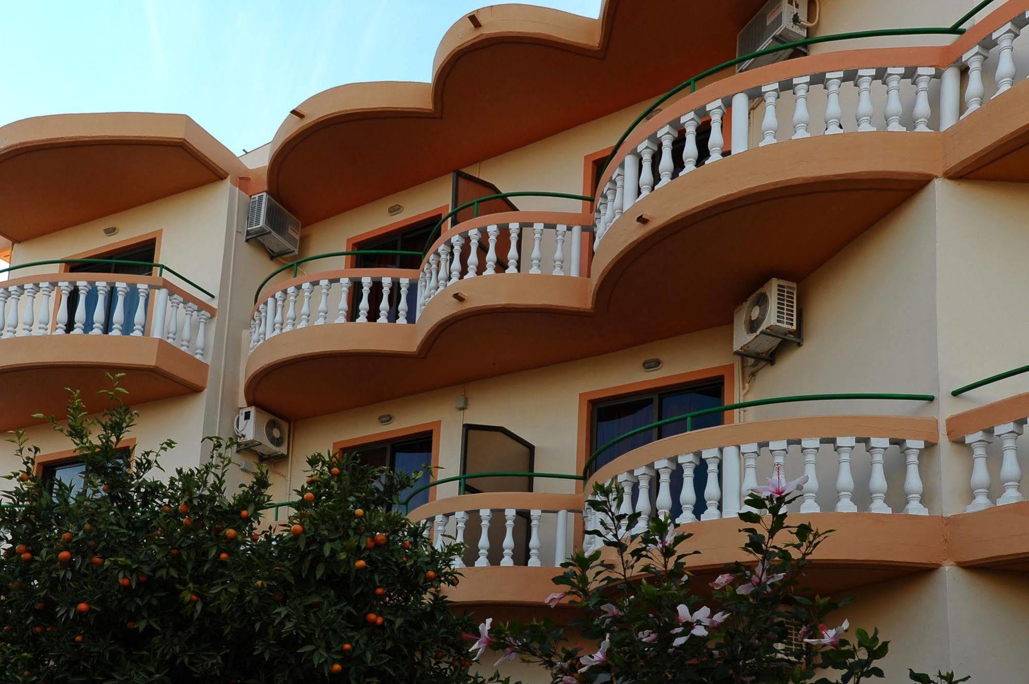 Villa George 팔리라키 외부 사진